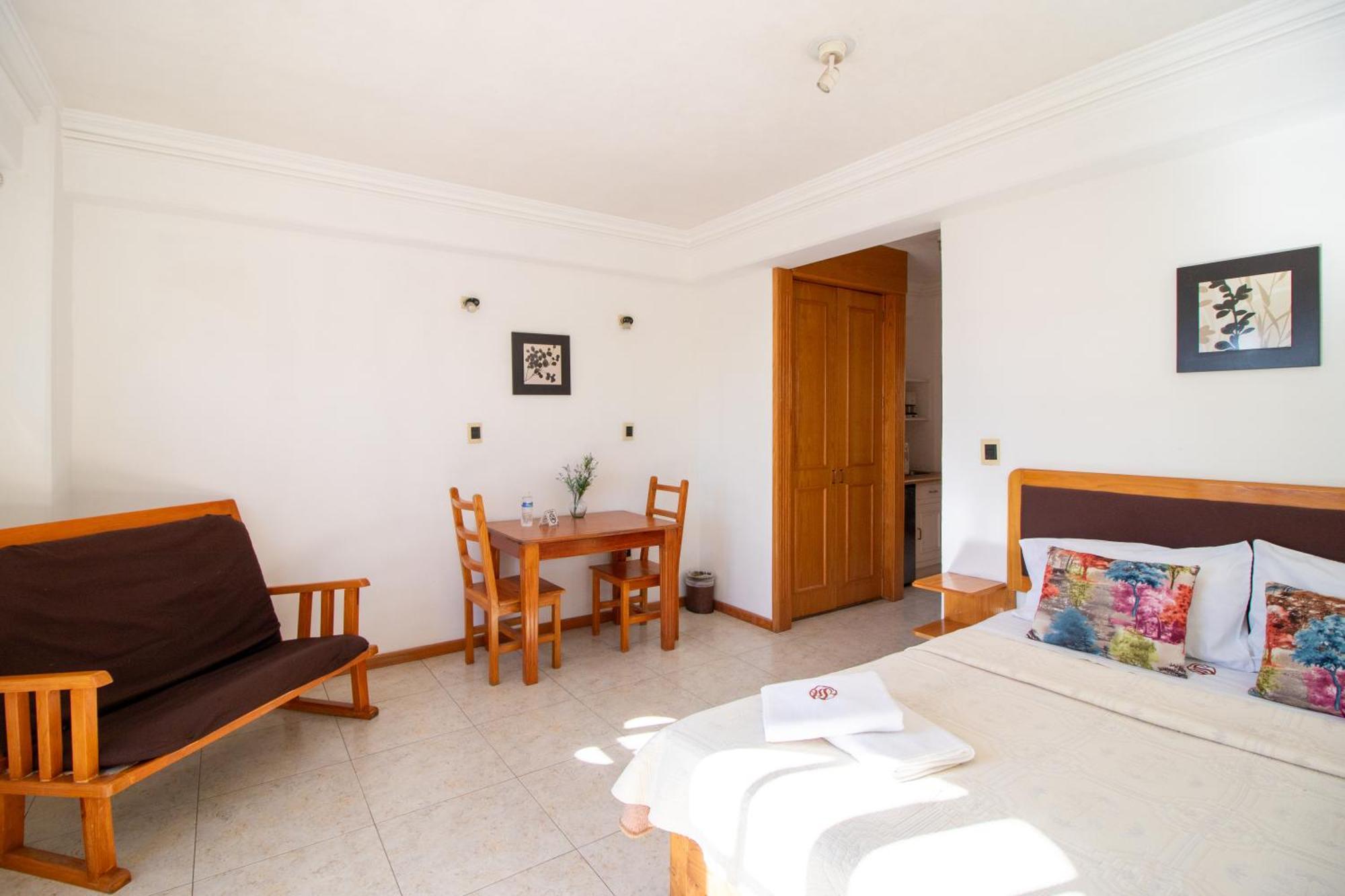 Suites Sevilla Puebla Kültér fotó