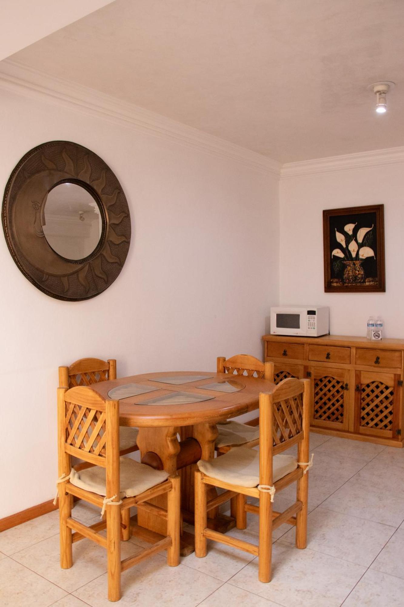 Suites Sevilla Puebla Kültér fotó